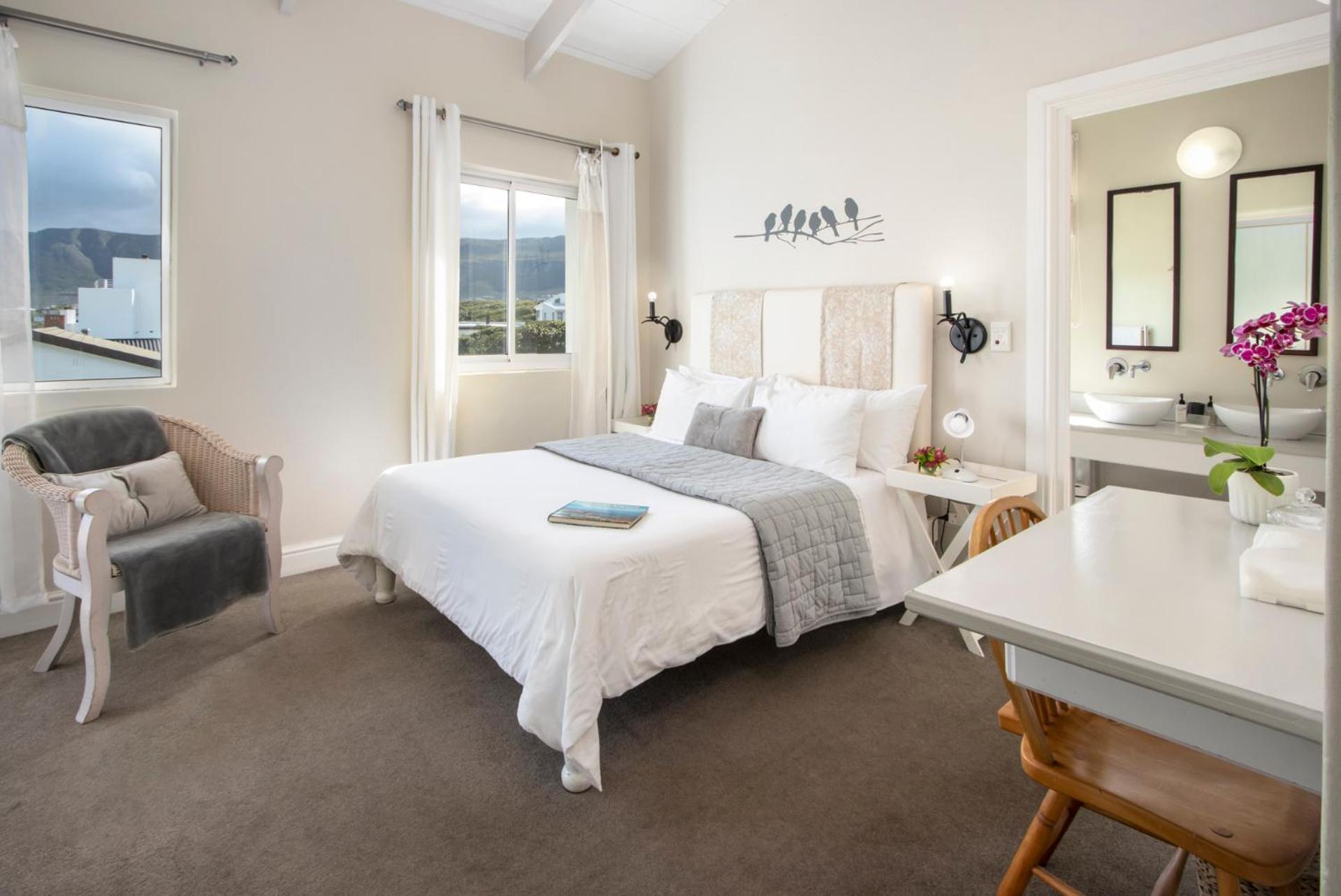 138 Marine Beachfront Guesthouse Херманус Екстериор снимка