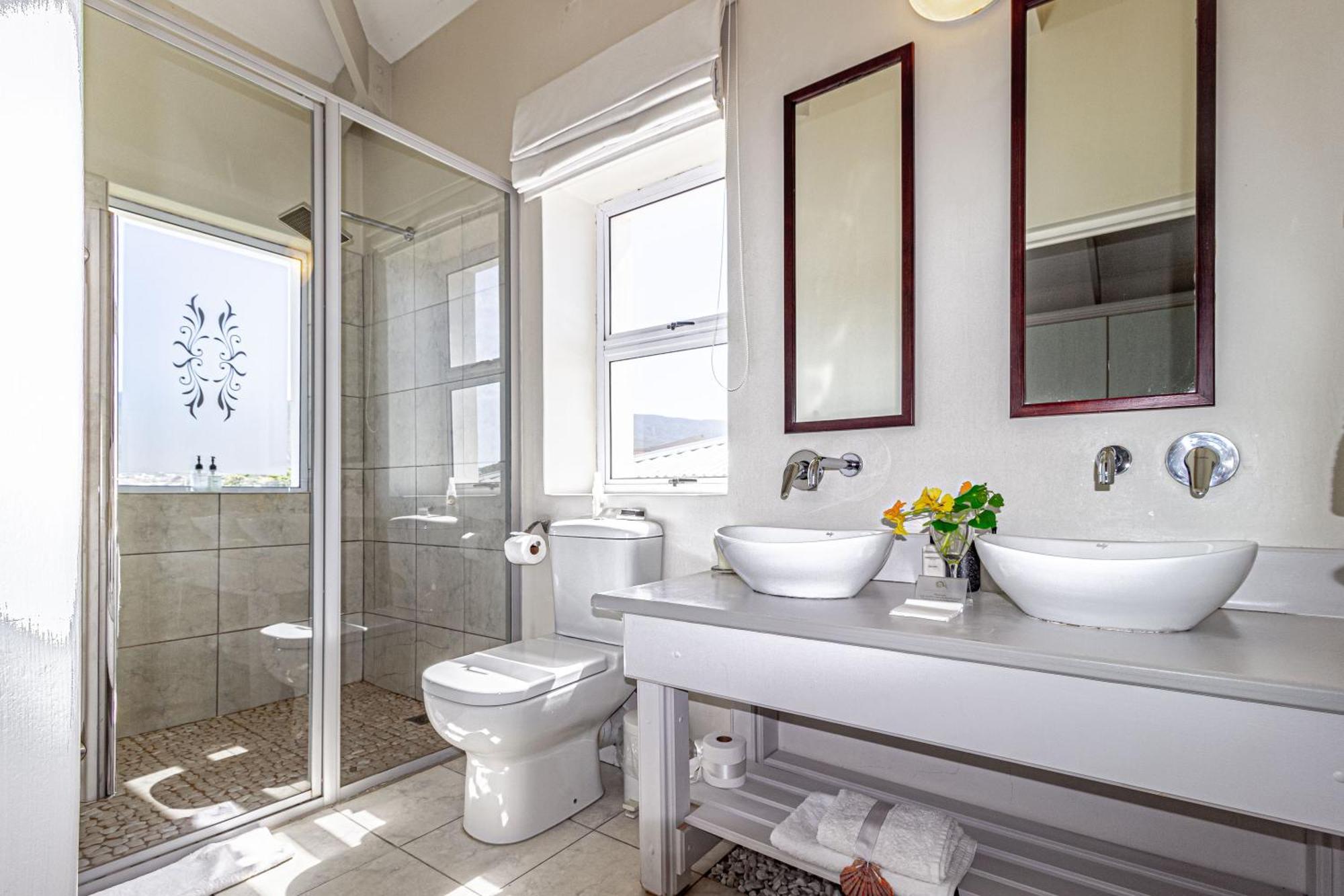 138 Marine Beachfront Guesthouse Херманус Екстериор снимка