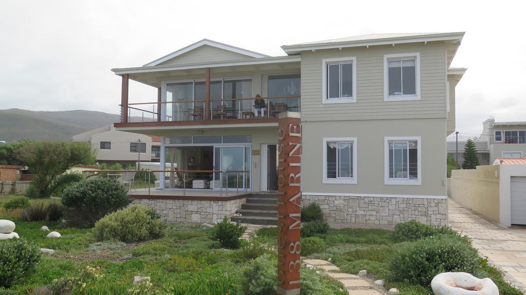 138 Marine Beachfront Guesthouse Херманус Екстериор снимка